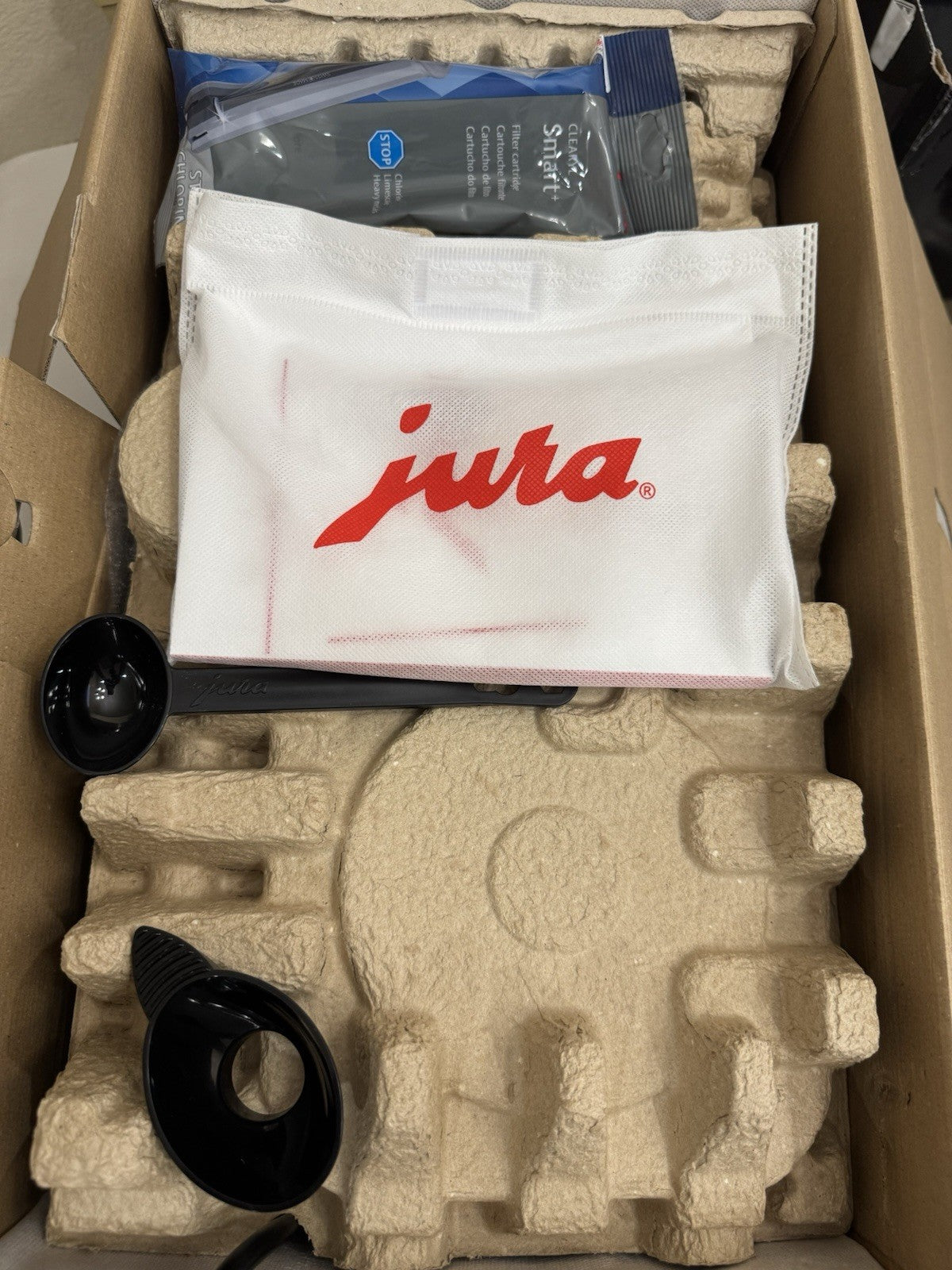 Jura ENA 8 Automatic Coffee Machine with 3D Brewing Technology Nordic White