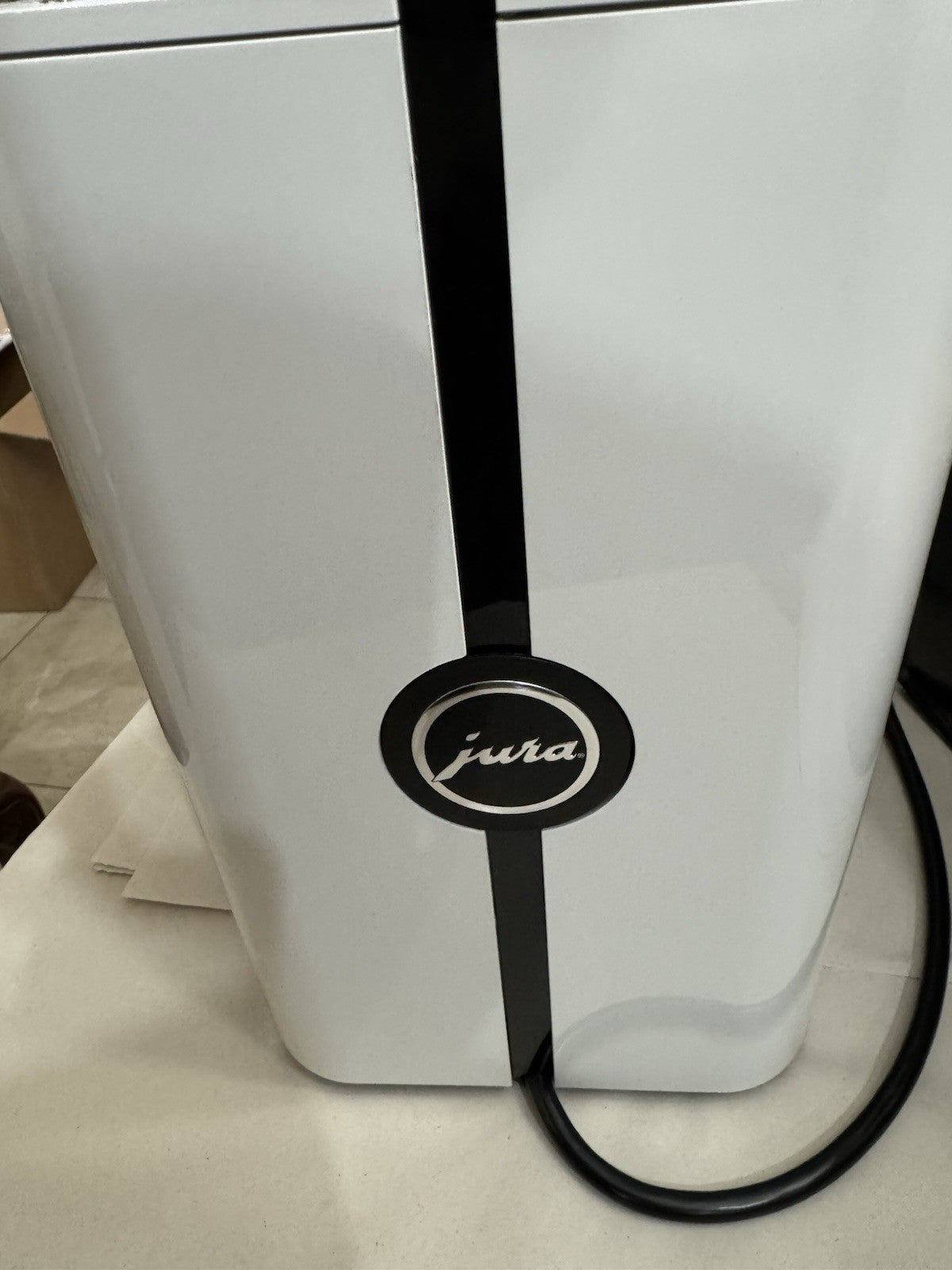 Jura ENA 8 Automatic Coffee Machine with 3D Brewing Technology Nordic White