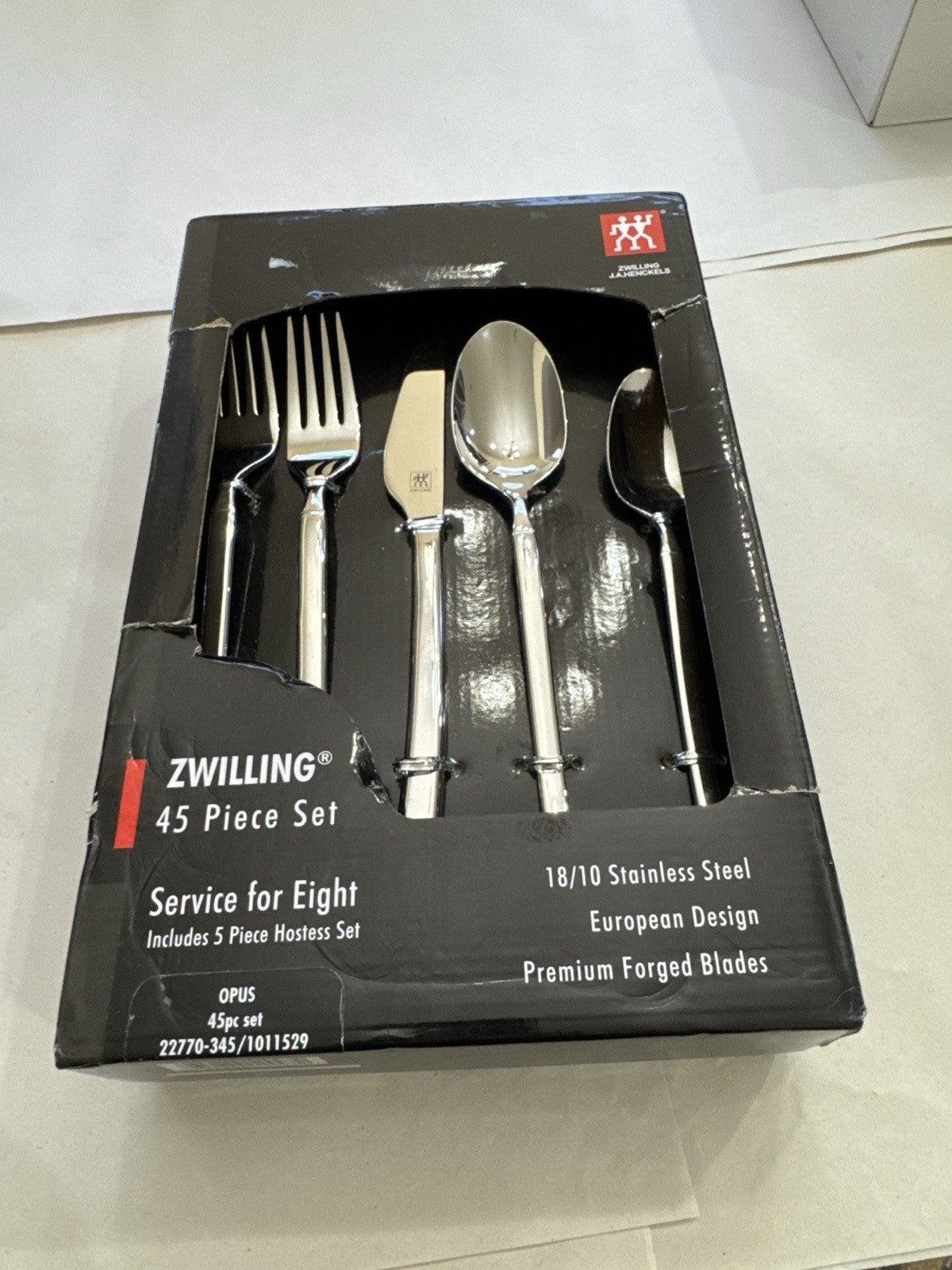 ZWILLING J.A. Henckels King 45-Piece 18/10 Stainless Steel Flatware Set NEW
